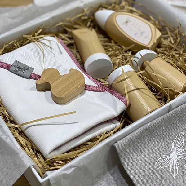 Wooden Role Play Bathing Set